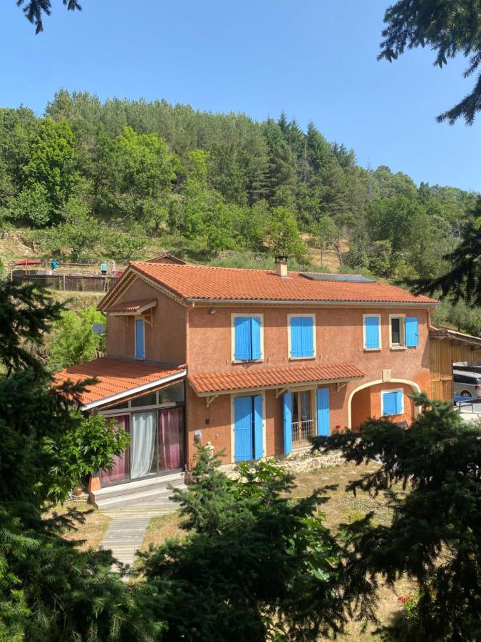 La Bonne Rencontre Apartamento Chassiers Exterior foto